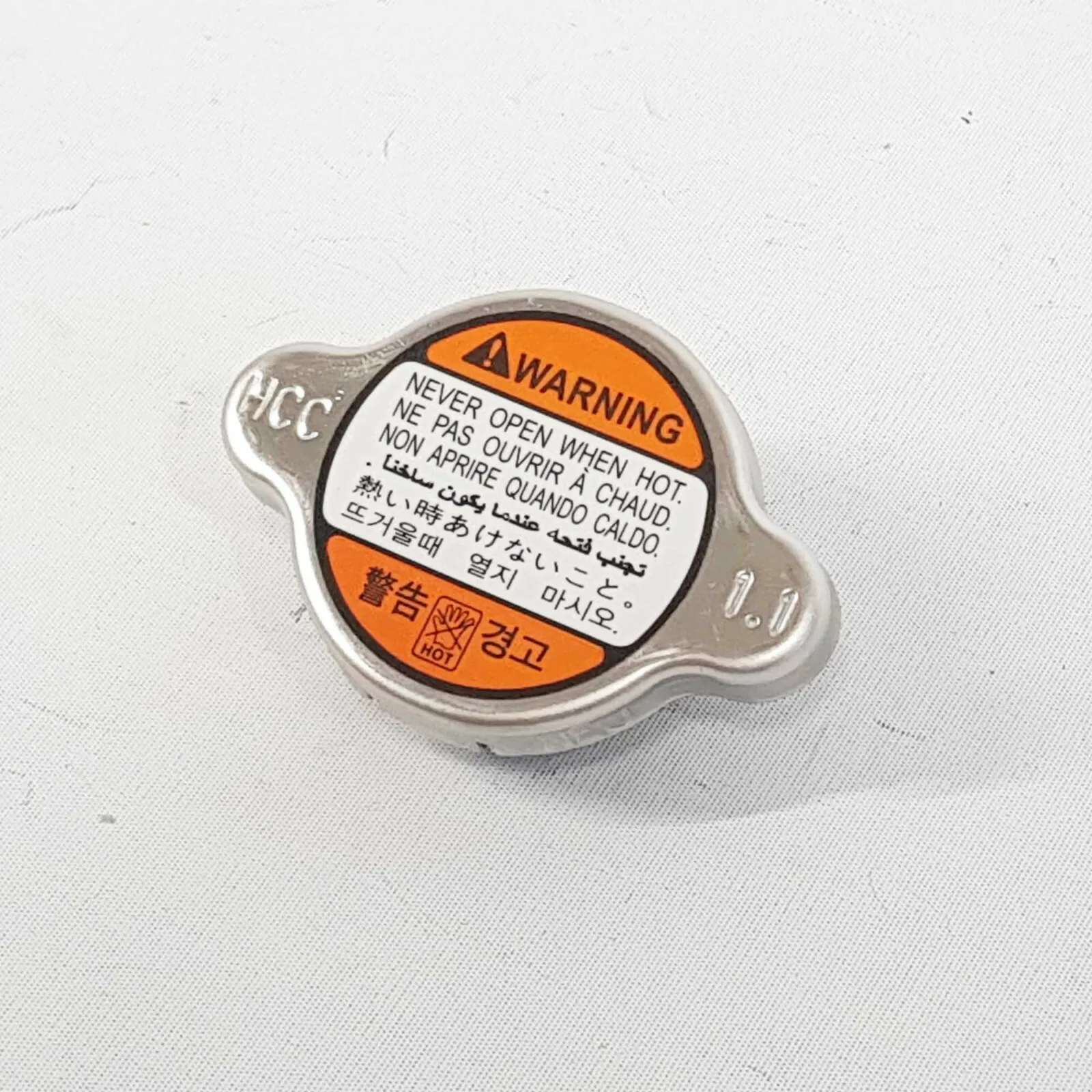 

1PCS 25330-3K000 Radiator Cap For Veracruz 2007-12 Optima 2001-13 Soul 2010-11 253303K000