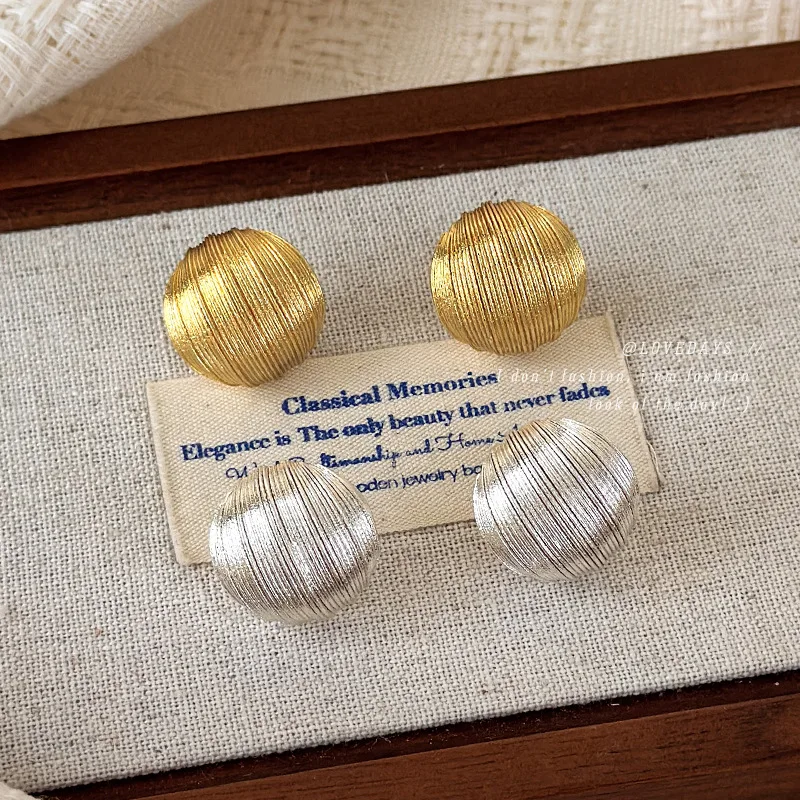 Earrings Vintage Metal Striped Round Ball Stud Women Half Circle Lightweight Elegant Minimalist Office Travel Gift