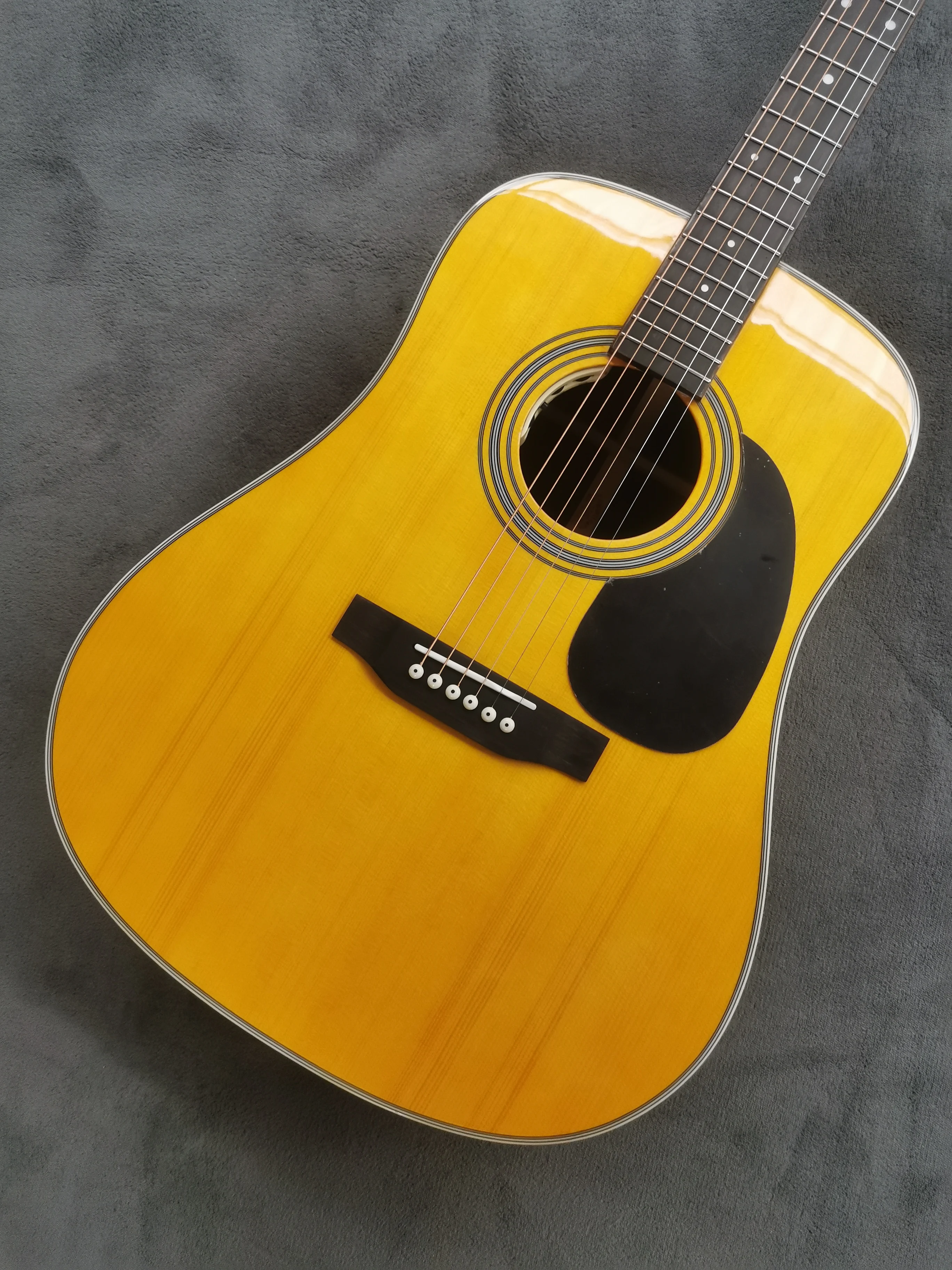 41 inch D28 solid wood profile with yellow glossy paint finish acoustic acoustic guitar