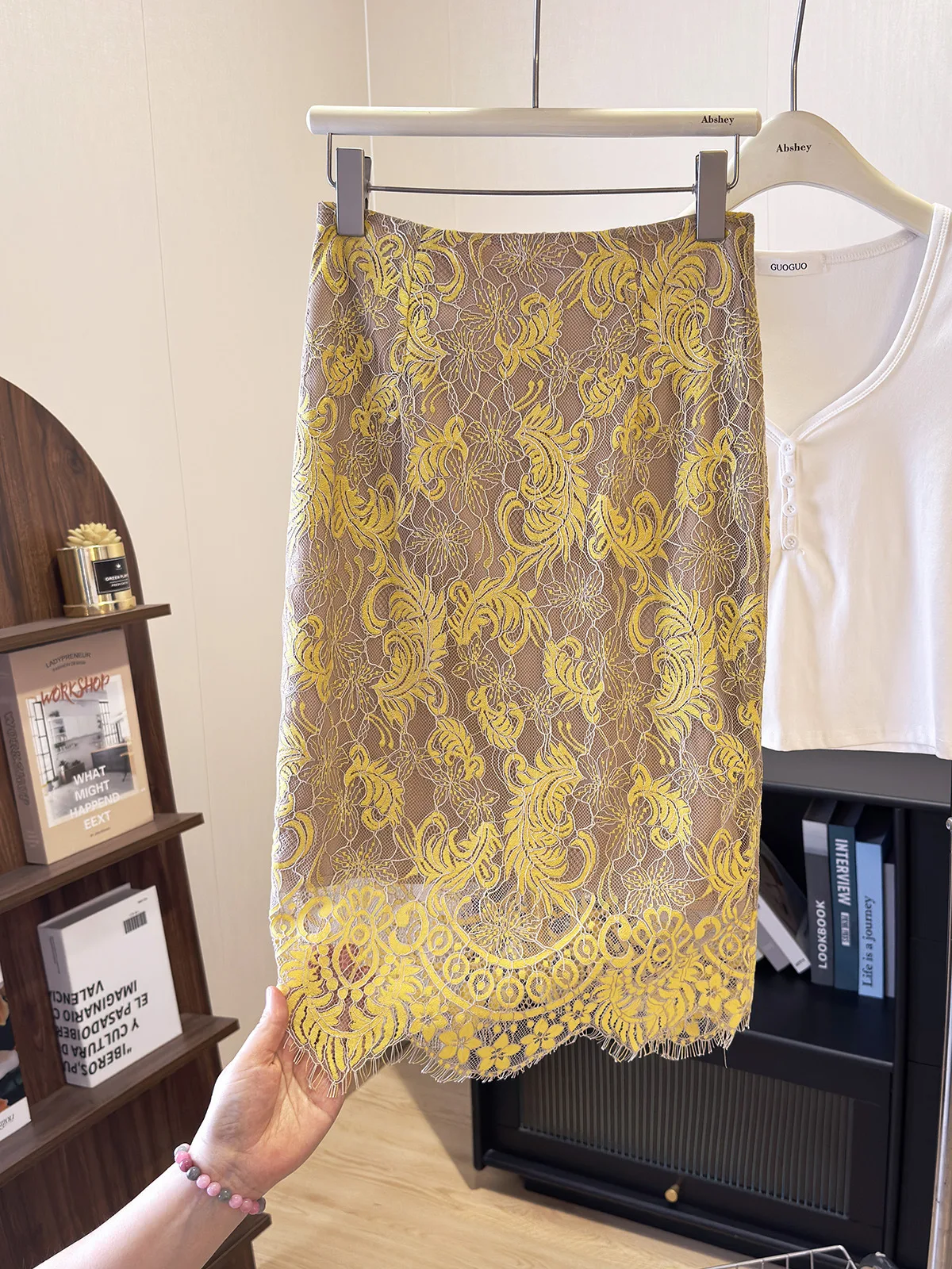 New In 2026 High-waisted Slit Bodycon Midi Skirt Women's Summer Sexy Elegant Slimming Lace Skirts
