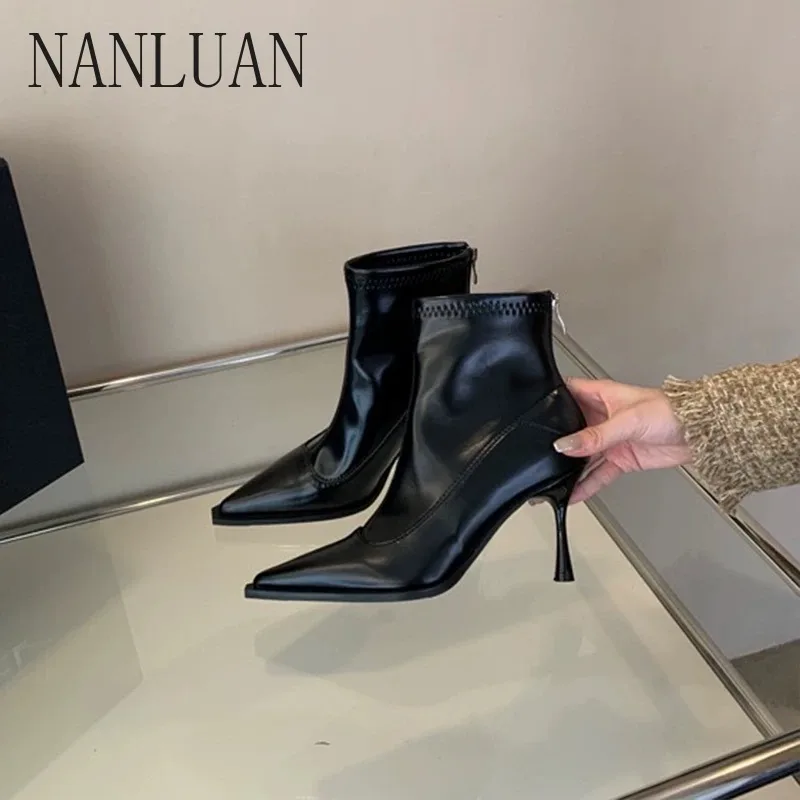 

2024 Boutique Winter High-heeled Women's Boots New Solid Color High-top Women's Shoes High-quality Stiletto Fashion Boots