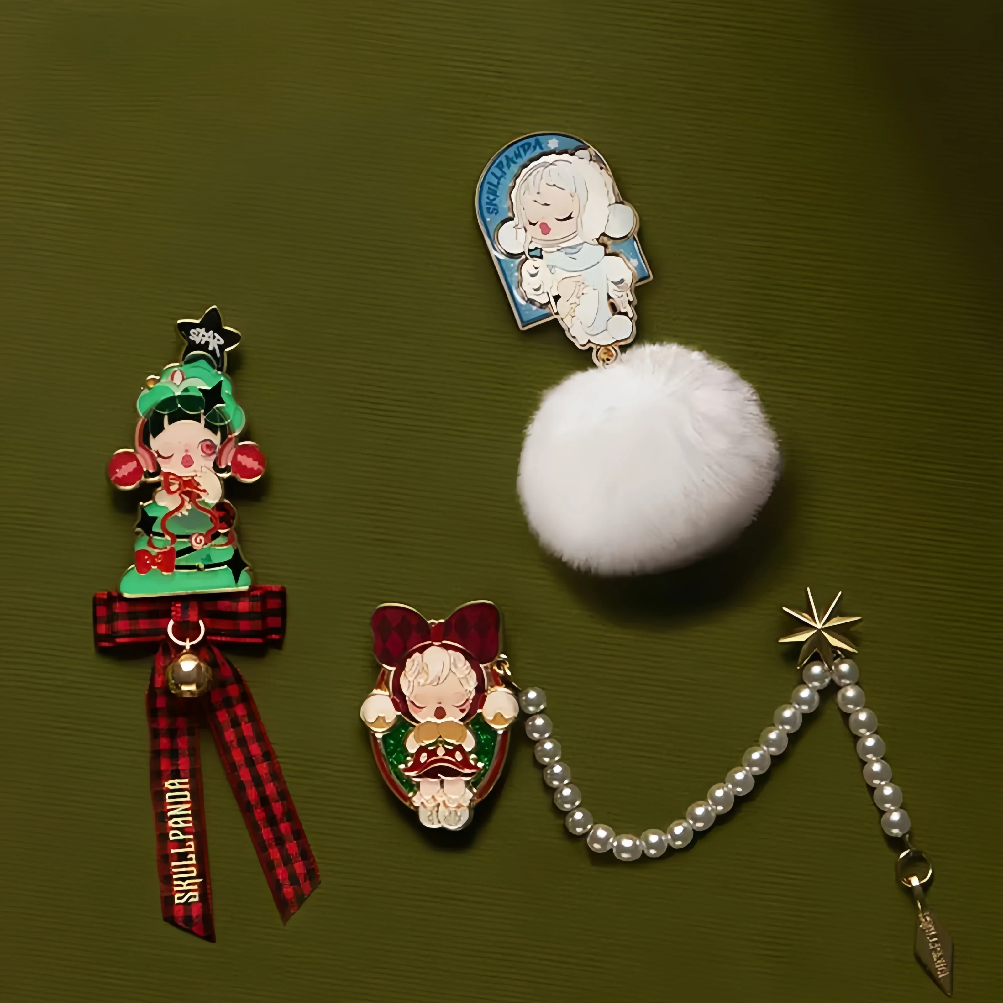 

SKULLPANDA Tell Me What You Want Series Hanging Decorations Blind Box Mystery Box Guess Bag Toys Doll Cute Anime Figure