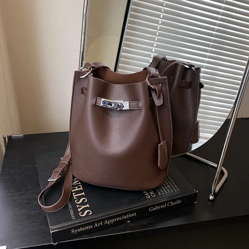 

PU Material Trendy Simple Fashion Messenger Bag Multi-functional Retro Bucket Bag