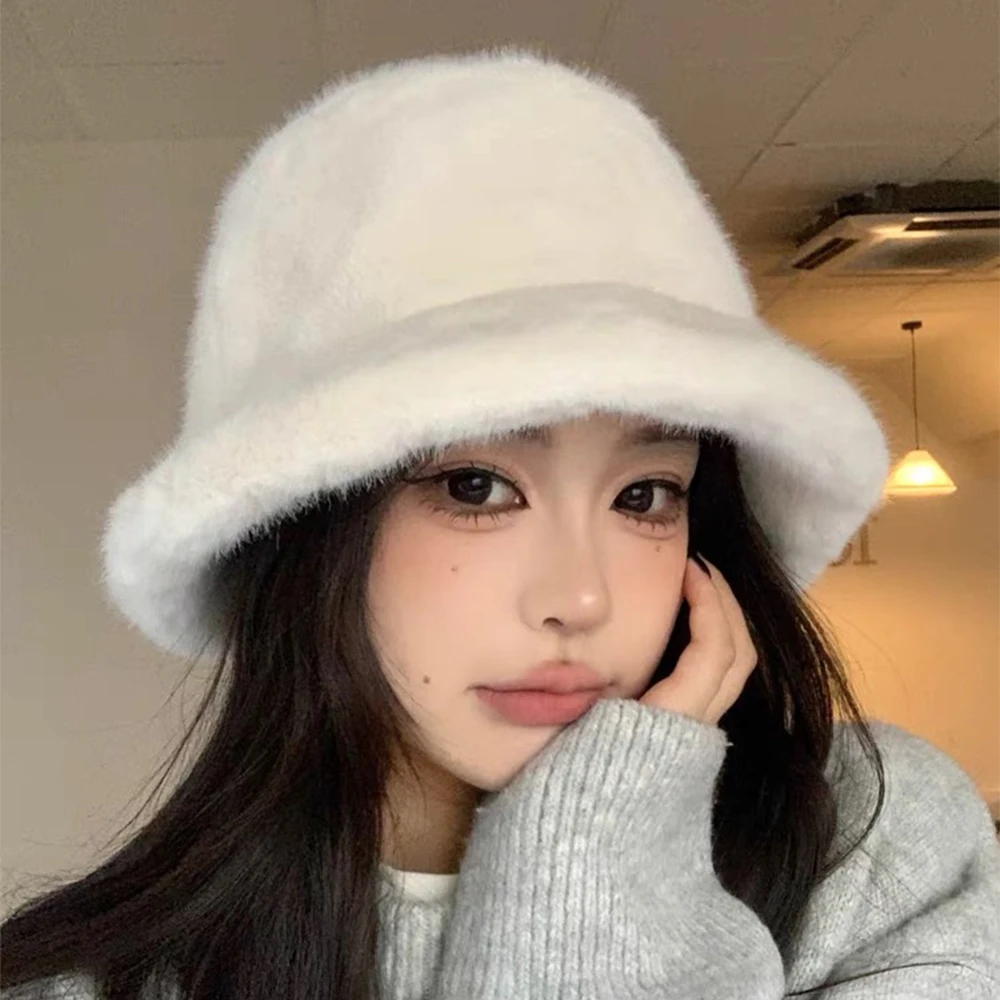 2024 Big Fluffy Faux Fur Bucket Hat for Women Luxury Plush Fisherman Hat Warm Winter Hats Thicken Cold Snowy Day Panama Cap