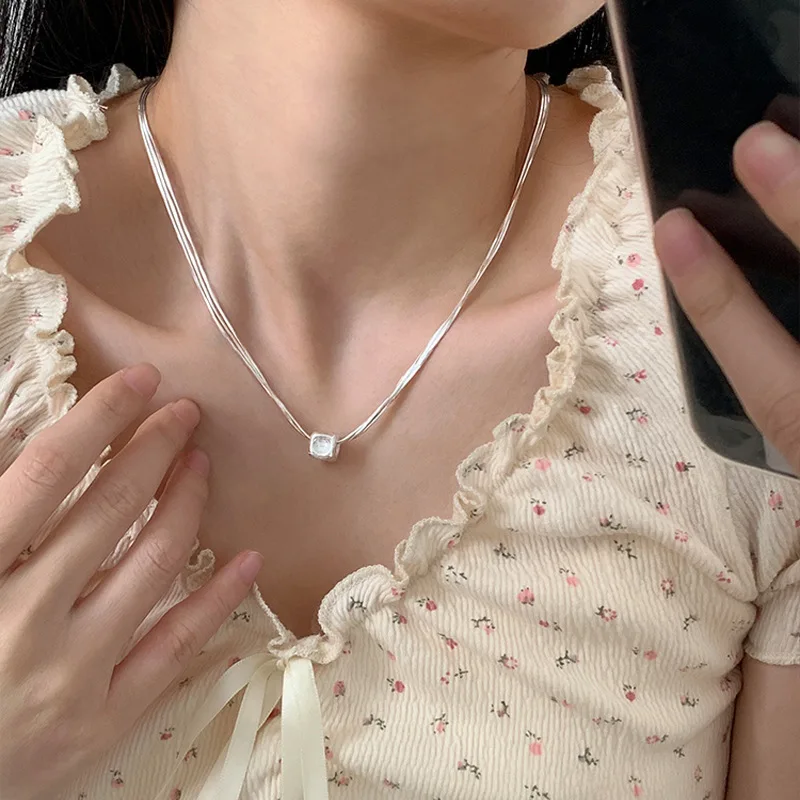 

New 925 Sterling Silver Square Necklace Charm Simple Style Woman Pendant Choker Birthday Gift for Friends Exquisite Jewelry