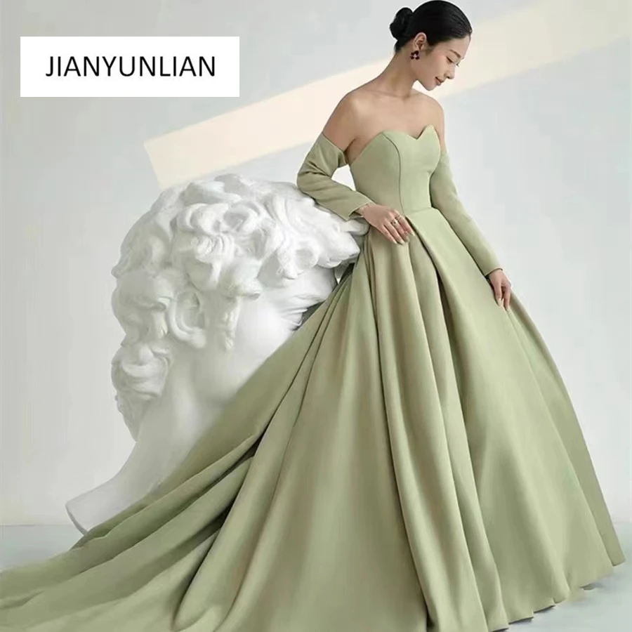 

Elegant Satin Wedding Dresses Detachable Sleeve Siple Brdail Gowns Strapless Sweep Train Green Plus Size Marriage Outfits