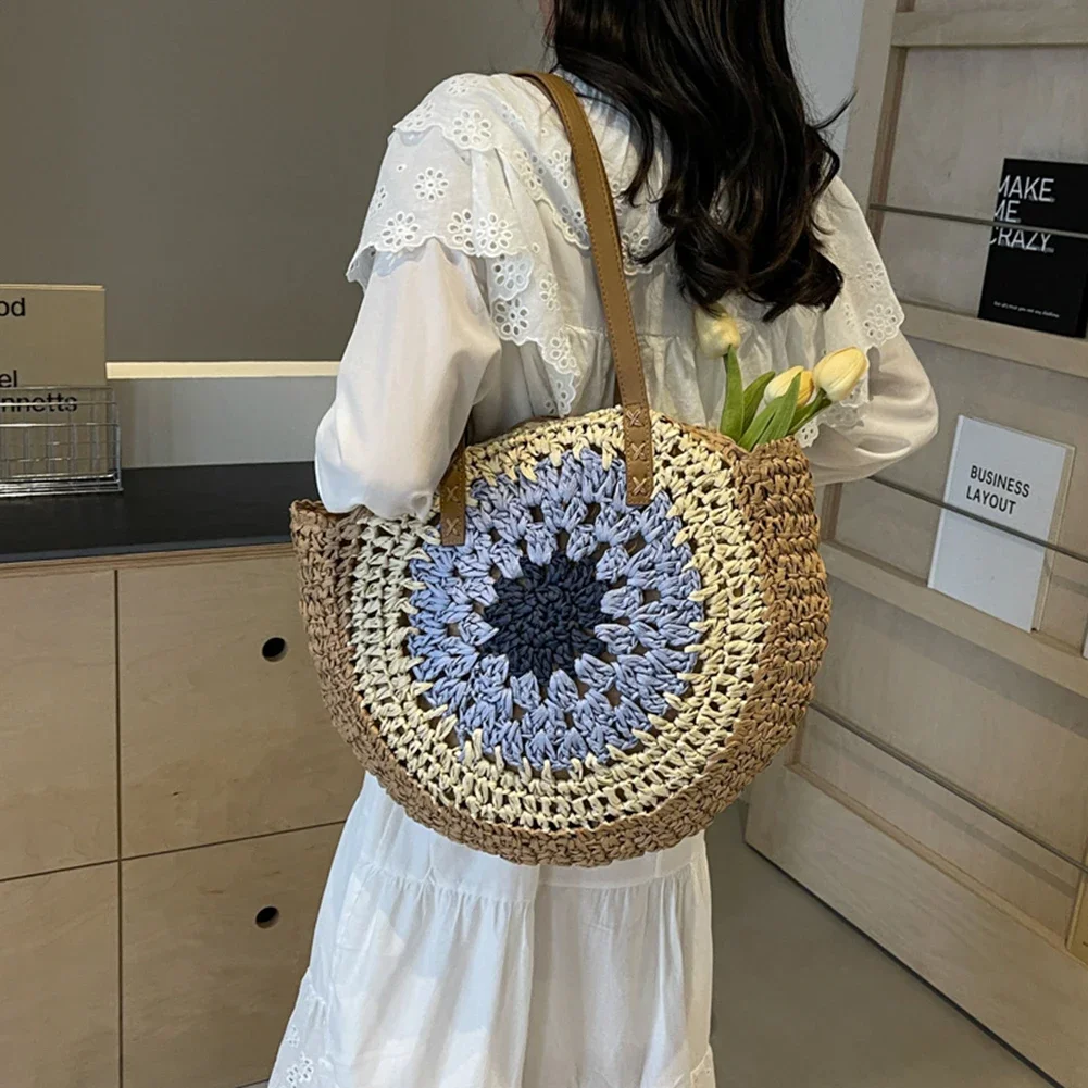 Round Straw Shoulder Bag for Women Raffia Beach Bag for Vacation Crochet Tote Handbag Large Shopping Bag Woven Summer Beach Bag