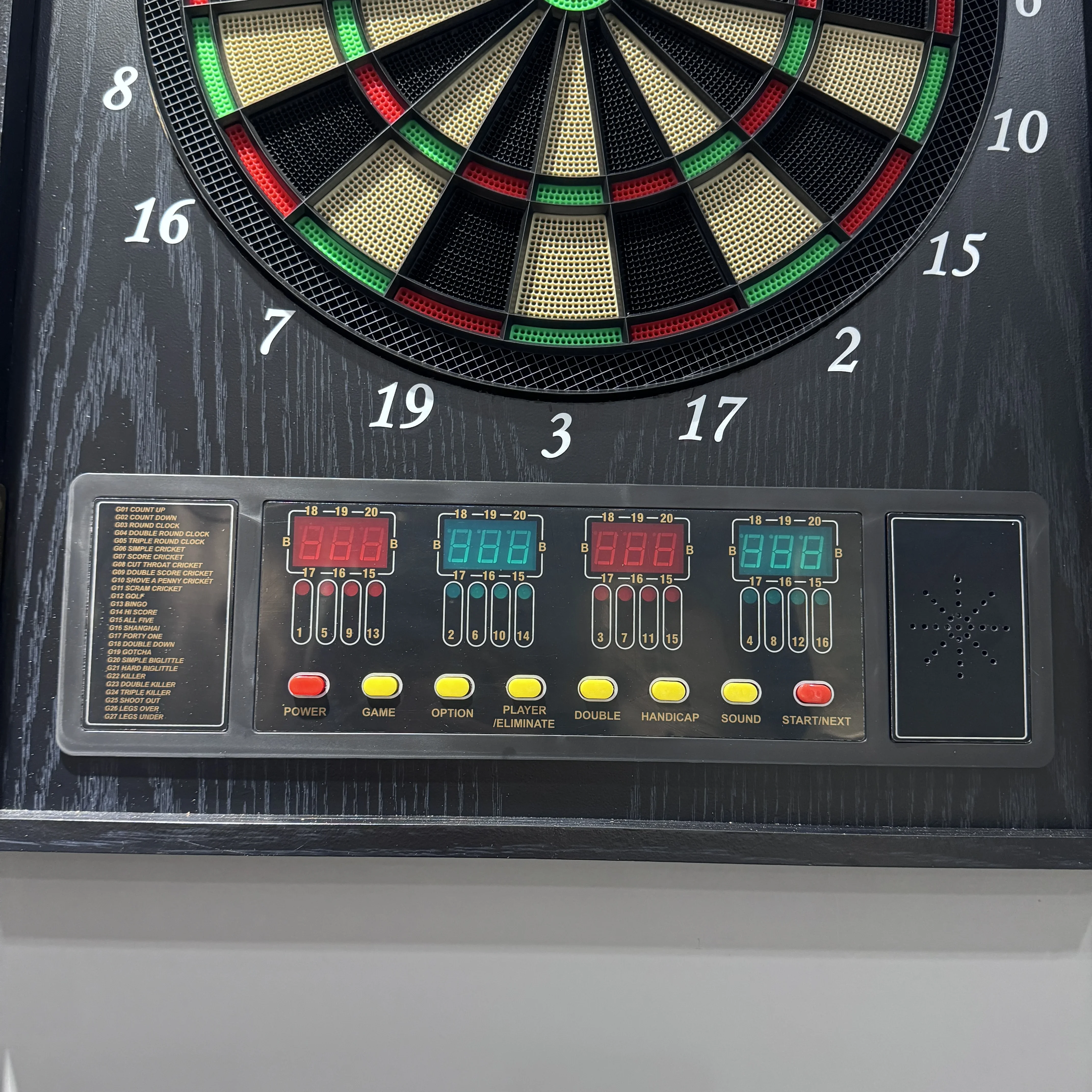 New Professional Magnetic Darts Boards Safe Games Home Entertainment Throw darts