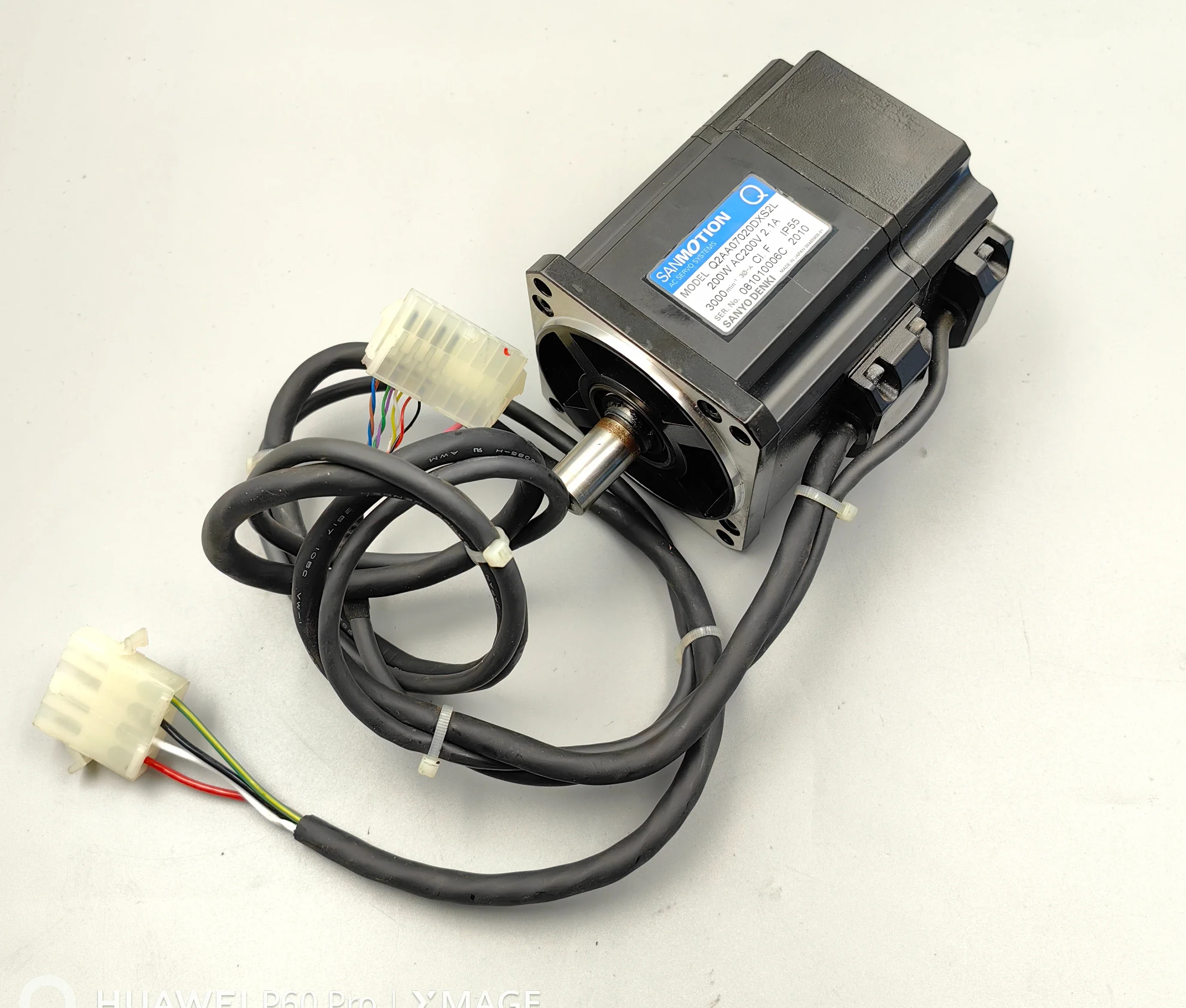 

SANMOTION AC SERVO Q2AA07020DXS2L 200W Quality assurance of used machine
