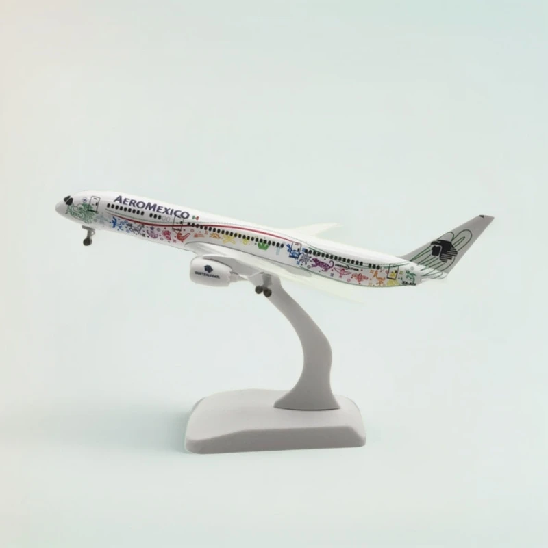 Home Ornaments 20cm B787 Mexican Air AEROMEXICO Airlines Airways Alloy Metal Airplane Model Die-cast Plane Model Wheels
