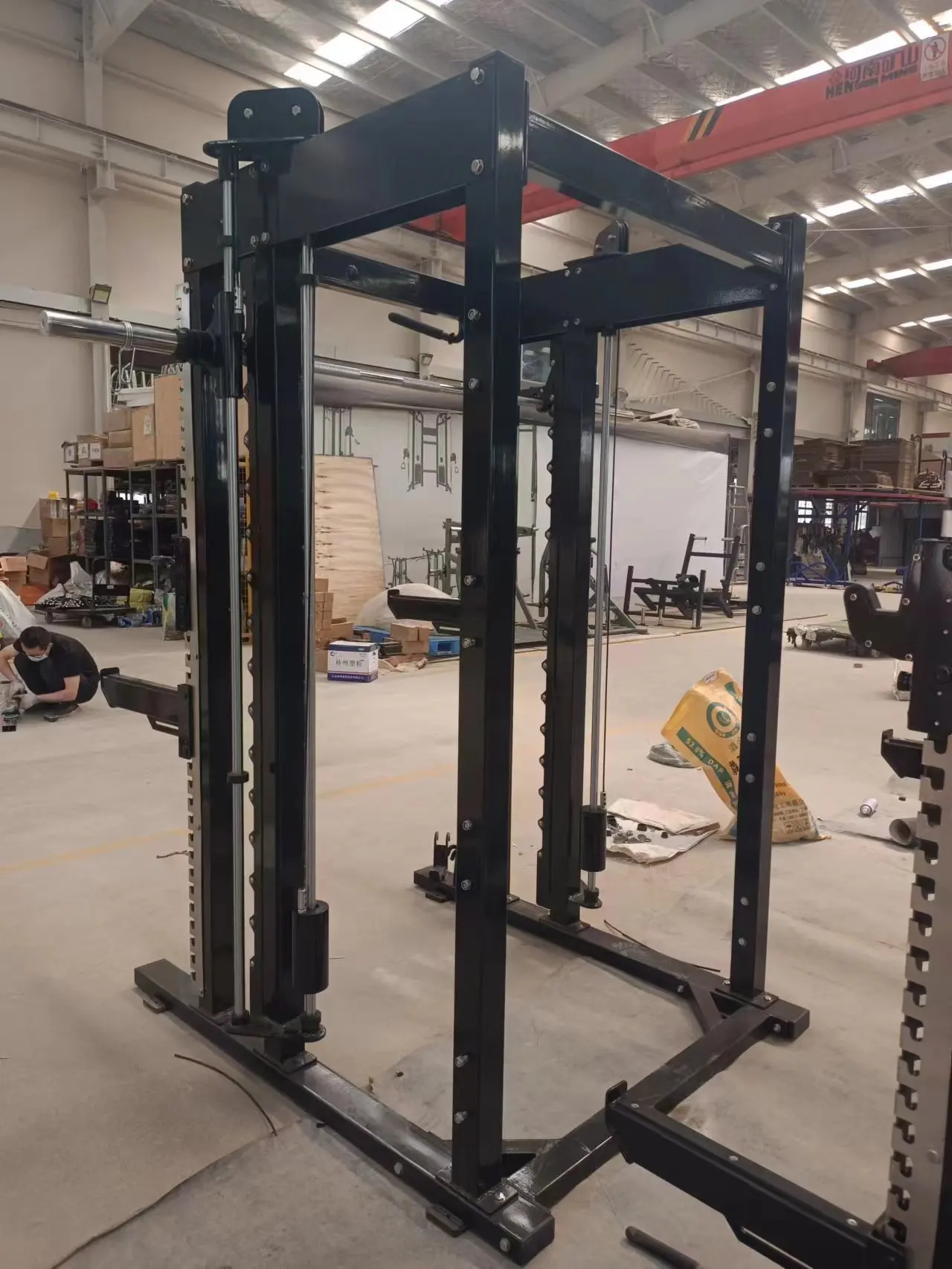 معدات اللياقة البدنية آلة سميث الداخلية متعددة الوظائف الموحد مقاعد البدلاء الصحافة رف رفع الأثقال الحديد سميث القرفصاء آلة