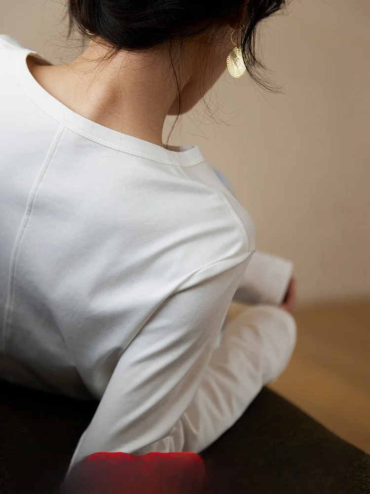 

White Long Sve Cotton T-irt Women's Pure Cotton Long Velvet Cotton High-End Feelings 2025 Autumn New Sle Commute Sle