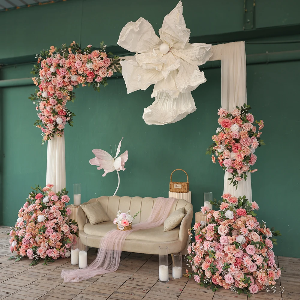 

High Quality Handmade Fleur Artificielle Wedding Party Decoration Champagne Pink Rose Triangle Florals Arrangements Decor HY2720