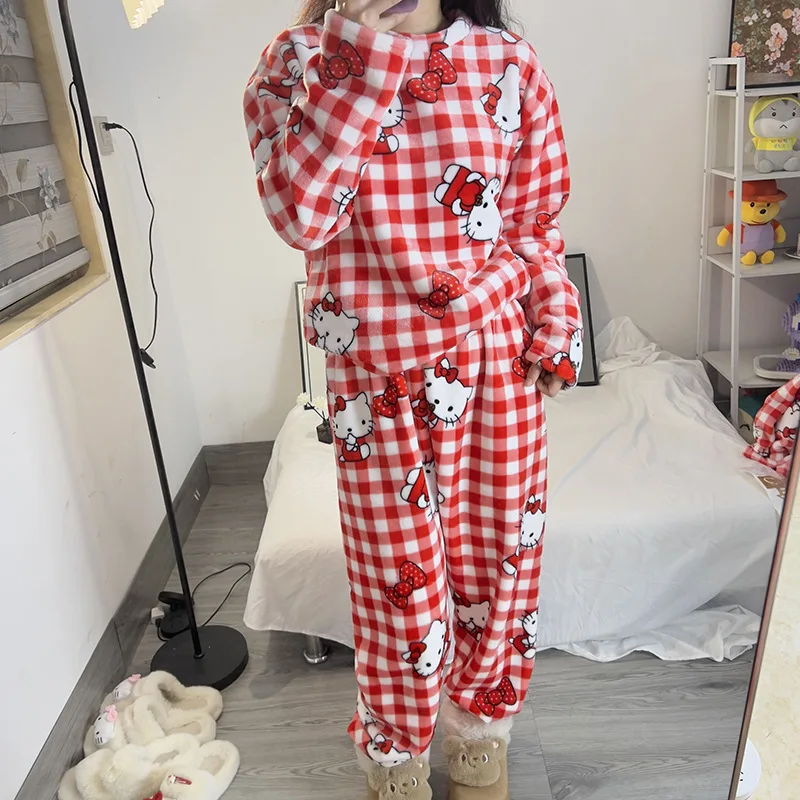 2024 Hot Sanrio Anime Cute HelloKittys Cartoon Series Pajama Homewear Set Winter Thickened with Velvet Coral Velvet for Women