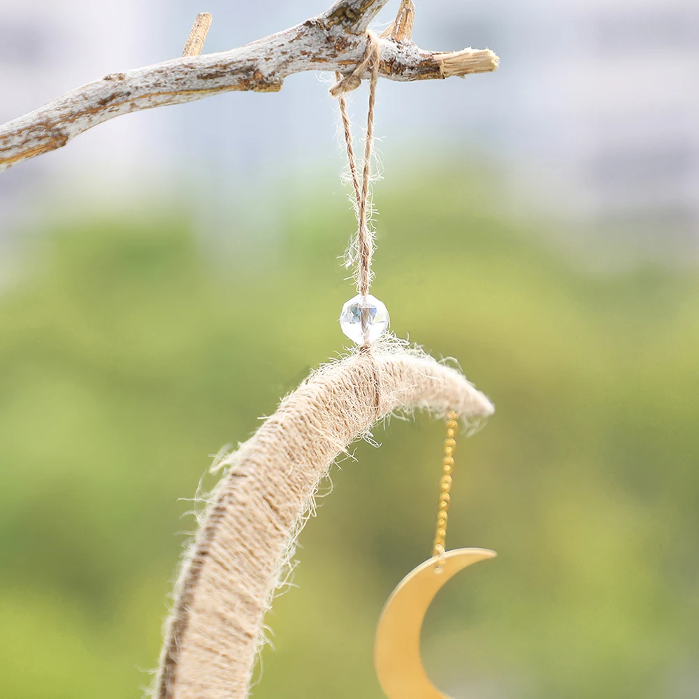 Crystal Dream Catcher Moon Suncatcher Hanging Decoration Rainbow Sun Catcher Prism Crystal Moon Ornament for Window Patio Garden