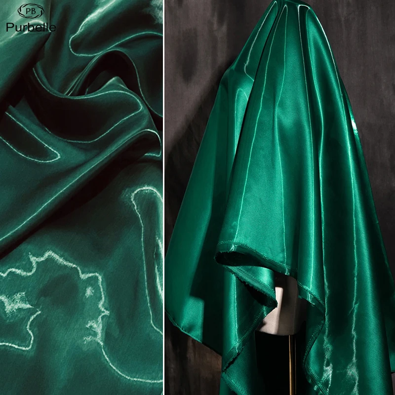 Hunter Green Luxury Glossy Metallic Liquid Satin Fabric Galaxy Water Gloss Satin Fabric for Dress Suit Clothing Designer Materia