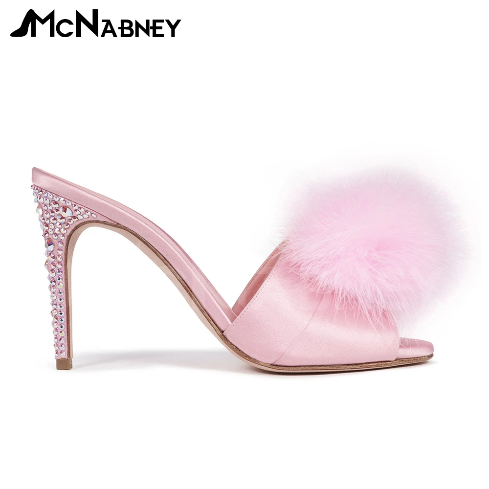 Baby Pink Satin Fur Mules Round Toe Pom Designer Slippers Rhinestones Stiletto Summer Shoes Slip On Sandals Fashion High Heels