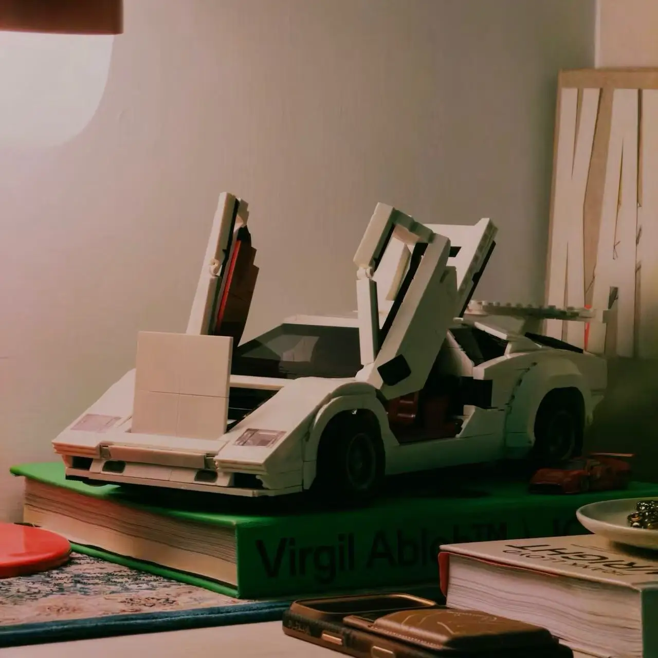 New 1506 Pieces Countach 5000 Home Decor Items Ultimate Racing Car Collection Perfect for Christmas Gifts or Birthdays