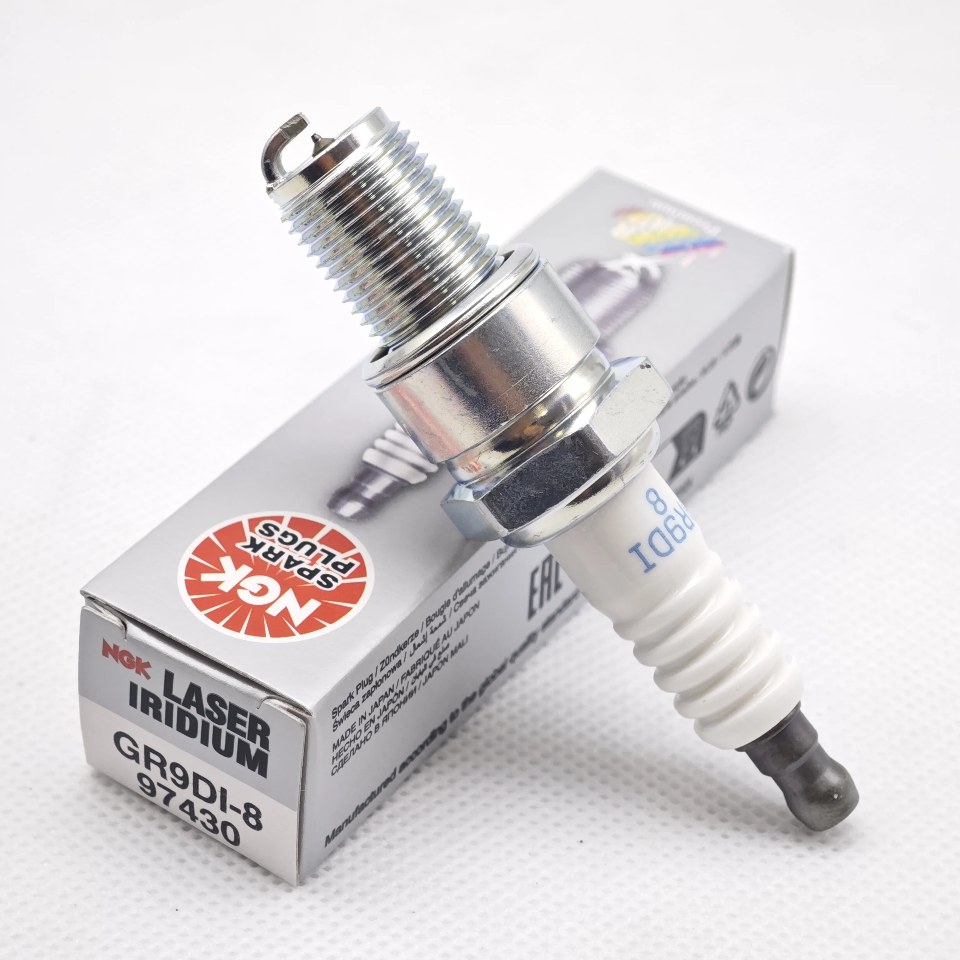1pcs Original NGK Laser Iridium Spark Plug GR9DI-8 97430