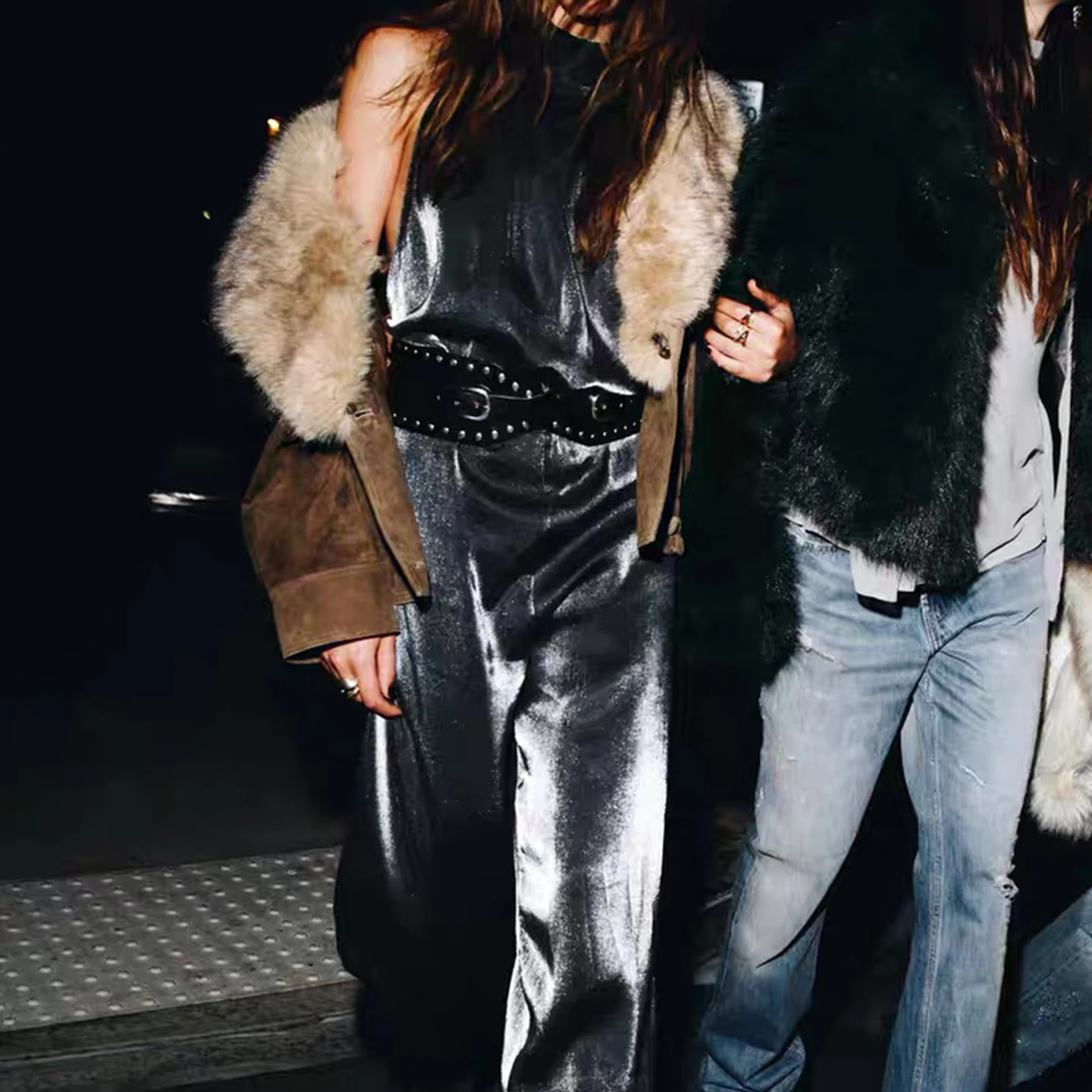 กางเกงขายาวเอวสูงทรงหลวมสไตล์ลำลองประดับกระดิ่งสำหรับผู้หญิง รุ่น Z 2025 Winter