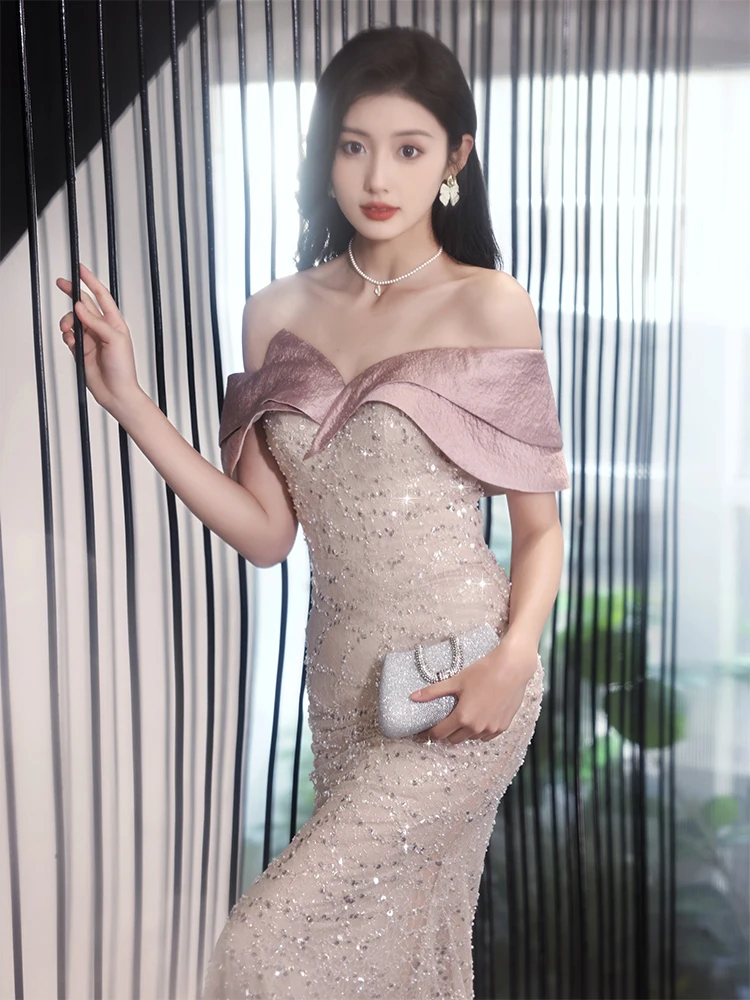 

Вечернее платье Ele: Элитное женское платье на одно плечо, приталенное, роскошное, для торжественных мероприятий, сексуальное, с завышенной талией, пышное, S-размер.