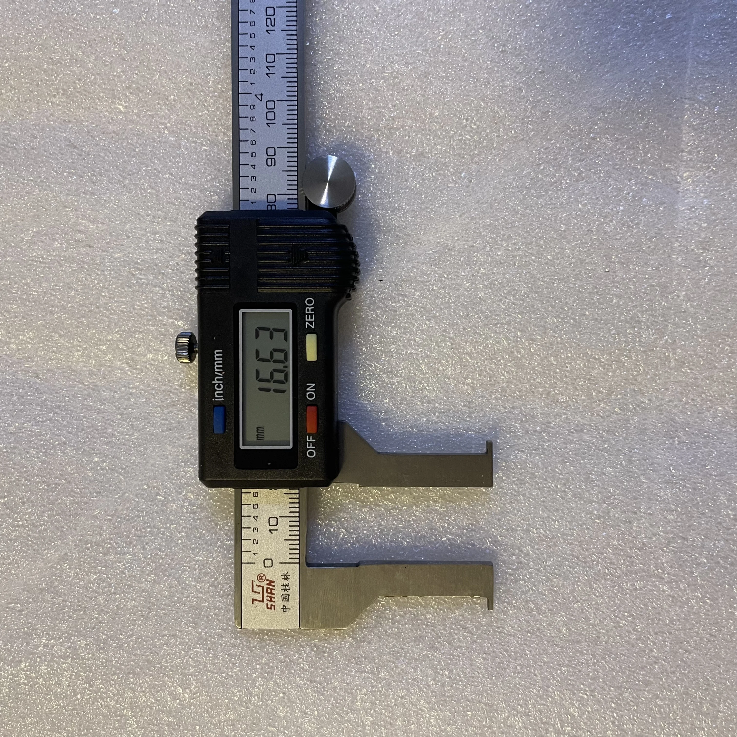 

SHAN 0-150mm Internal Grooved Digital Caliper