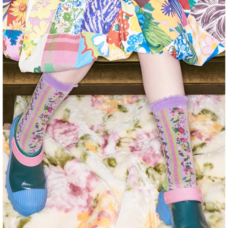 2025 Autumn New Purple Striped Floral Women's Mid-Calf Socks Retro Design Sweet Flower Jacquard Versatile Girls' Hosiery Ladies