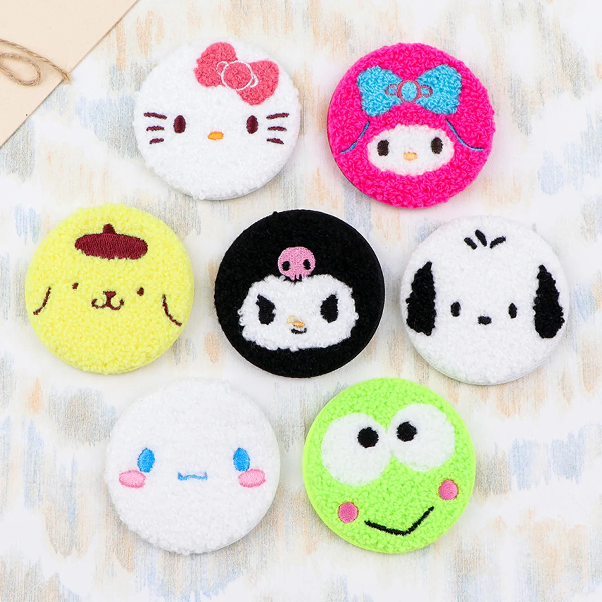 

Kawaii Anime Tinplate Pin Button Towel Embroidery Brooch For Hat Bags Lapel Badges Jewelry Cosplay Accessories Toys Gift