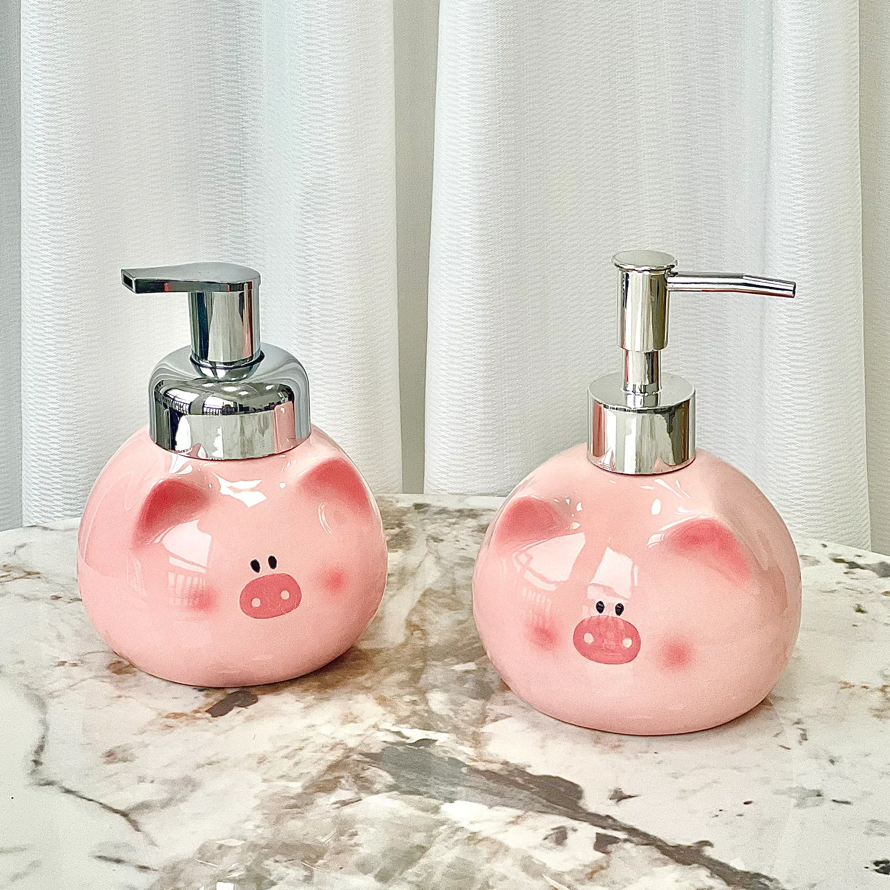 soap dispenser Creative Cute Pig Hand Wash Bath Gel Shampoo Dispensing Bottle Ceramic Toilet Bathroom Press Bottle  dispenser