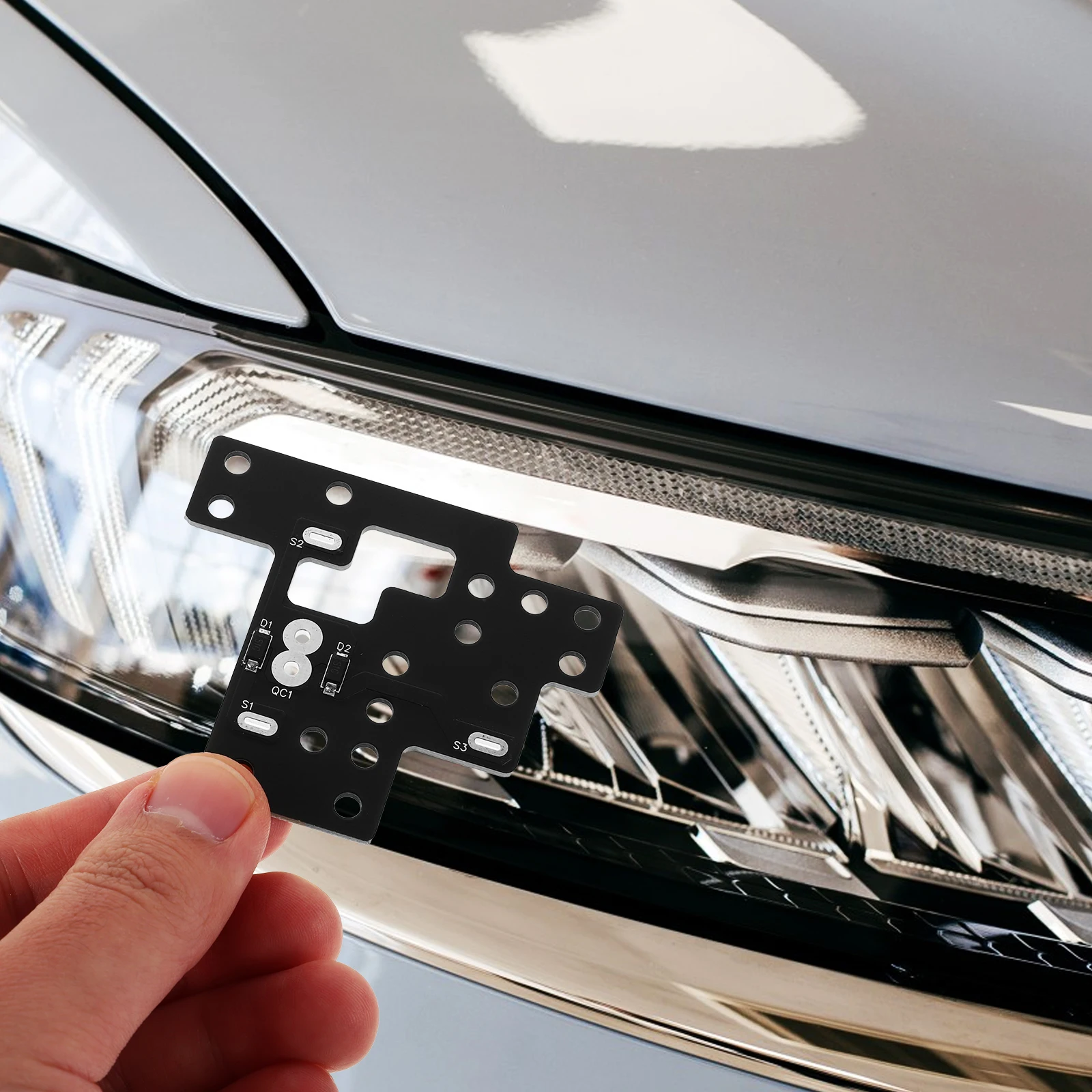 

Universal Auto Fog Lights Module For 2003-2007 Low All Lamps On Circuit Easy Installation Durable Plastic Signal