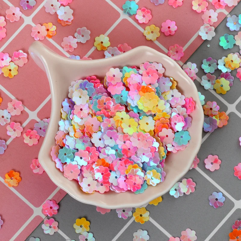 20g/Lots Perforated Seven-petaled Flower 9mm Confetti Sequins Crafts Glitter Nail Art Decoration Sequin DIY Confetti Accessories