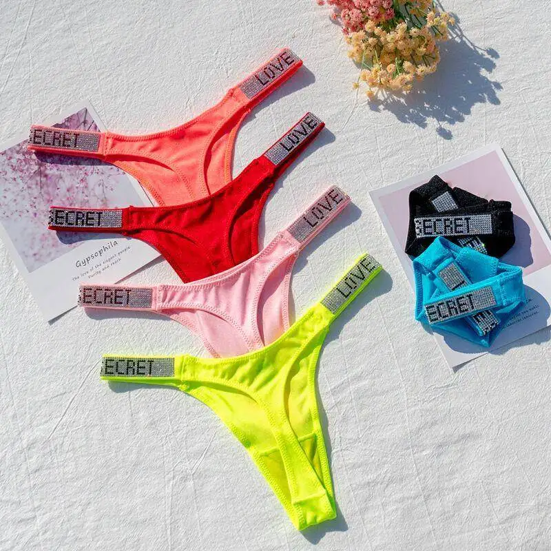 

New Women's Sexy Lace Panties Sheer Fashionable Breathable Seamless Patterned with Rhinestones Panties Thong Underwear