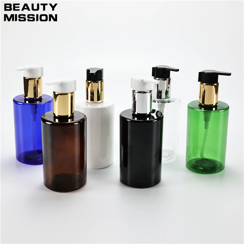 

Chunky 250ML X 25 Plastic Flat Shoulder Bottles With Anodized Aluminum Lotion Pump Shower Gel Shampoo Empty Cosmetic Containers