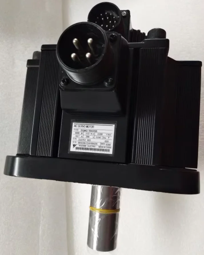 Original Genuine SGMG-20A2AB Brand new Servo Motor，SGMG 20A2AB，Fast shipping