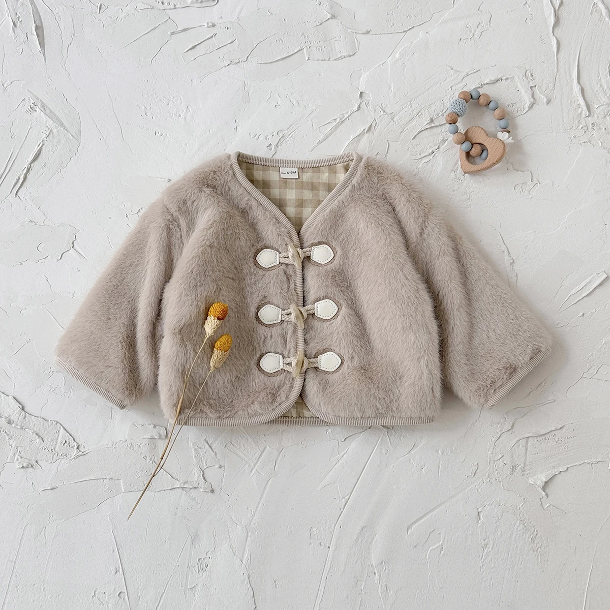 طفل البنات شبكة بطانة جاكيتات الشتاء طويلة الأكمام الصلبة القطيفة زر الاطفال معاطف لطيف ملابس الأطفال #4