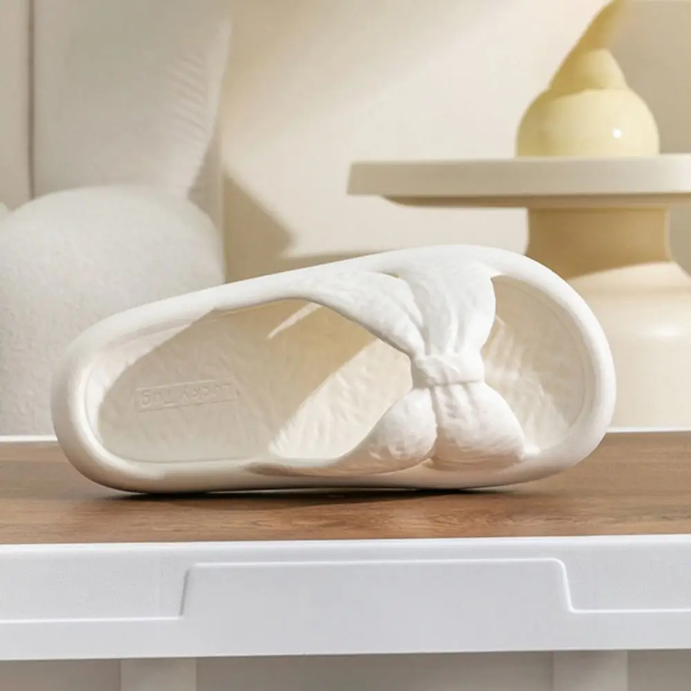 شباشب كاجوال سميكة غير قابلة للانزلاق بفيونكة ناعمة ونعل منزلق صنادل للشاطئ أحذية منزلية شباشب منزلية