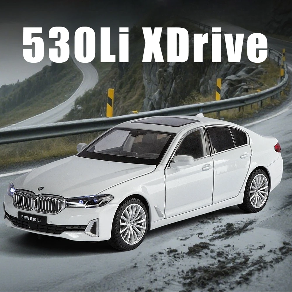 

1:24 Scale 530Li XDrive M4 Car Model Toy Doors Opened Sound Light Pull Back Metal Diecast Vehicles Collection Models Toys