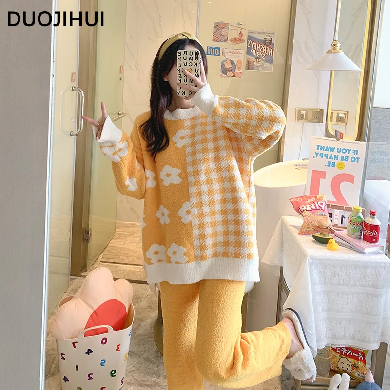 DUOJIHUI Classic Two Piece Loose Chic Print Pajamas for Women Winter Simple O-neck Pullover Basic Pant Casual Female Pajamas Set