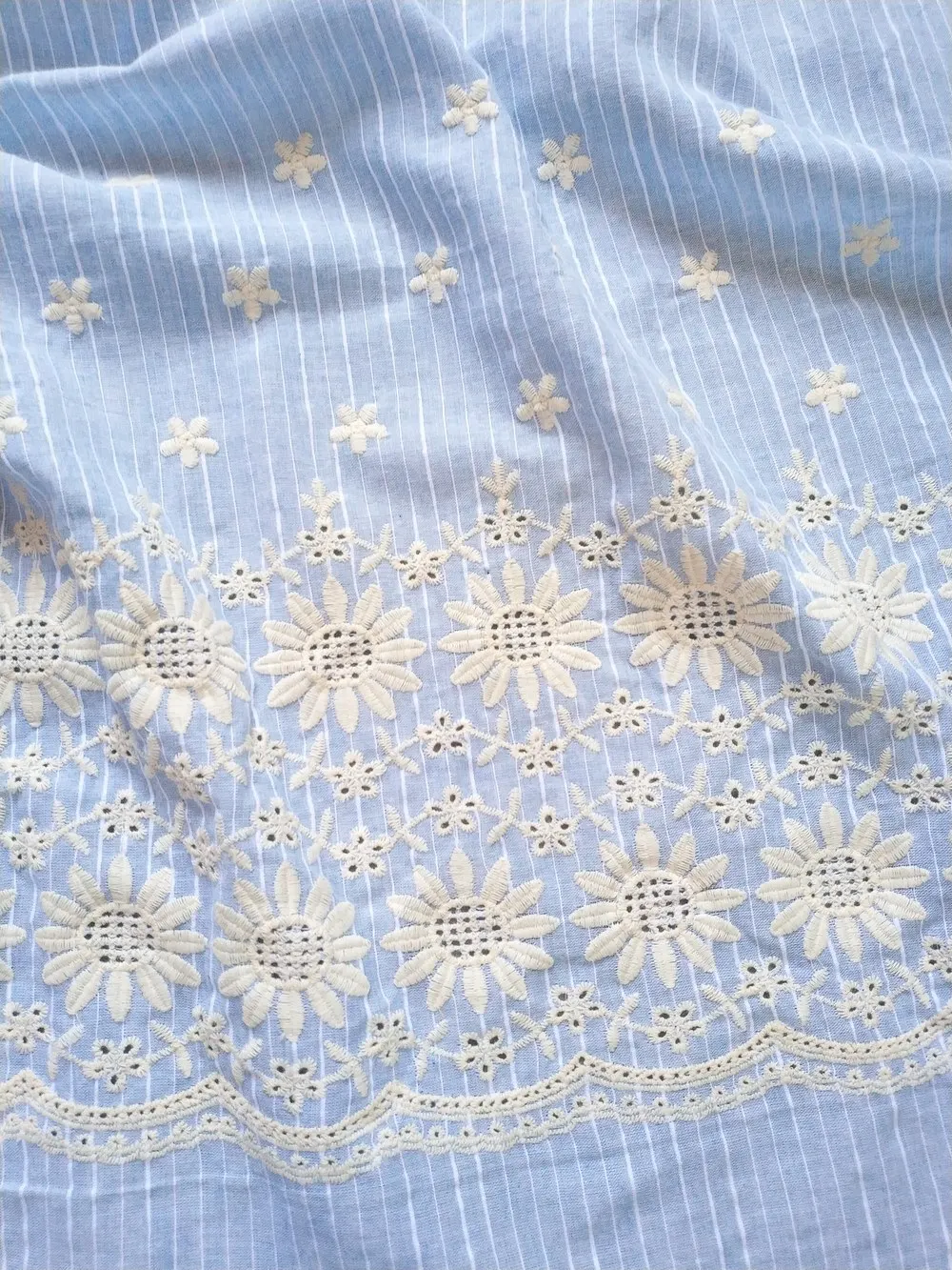 

Sunflower lace hollow-out embroidered striped fabric for clothing, accessories, home decoration fabrics, and DIY textiles
