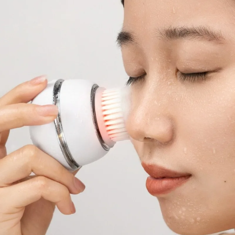 Macchina per la pulizia del viso profondo Attrezzatura per la bellezza della pelle Pulizia elettrica Detergente a vibrazione Dispositivo per la pulizia della cura della pelle impermeabile