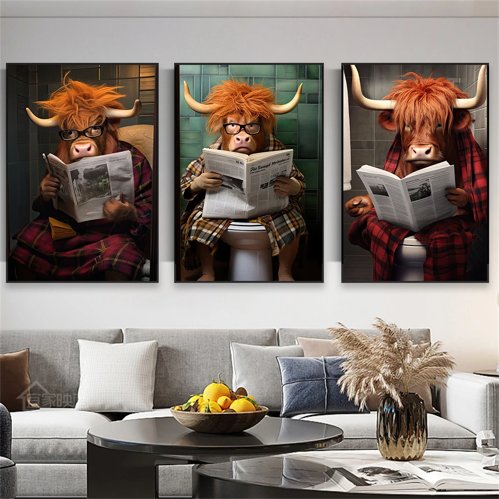 Highland Cow Reading Newspaper Print Funny Bathroom Poster Animal Funny Retro Wall Art Canvas Painting Home Toilet Decoration