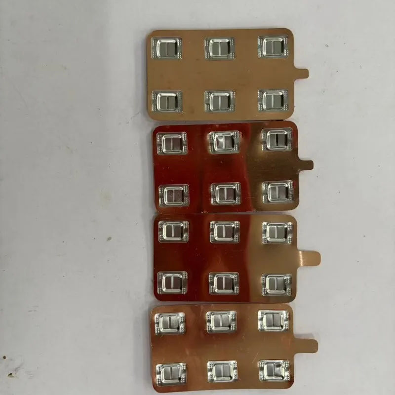 21700-8S3P 25.6V12A بطارية الطاقة الخارجية مزيج سبائك النحاس بطارية اتصال قطاع 0.3 مللي متر القدرة الحالية 200A 10SET