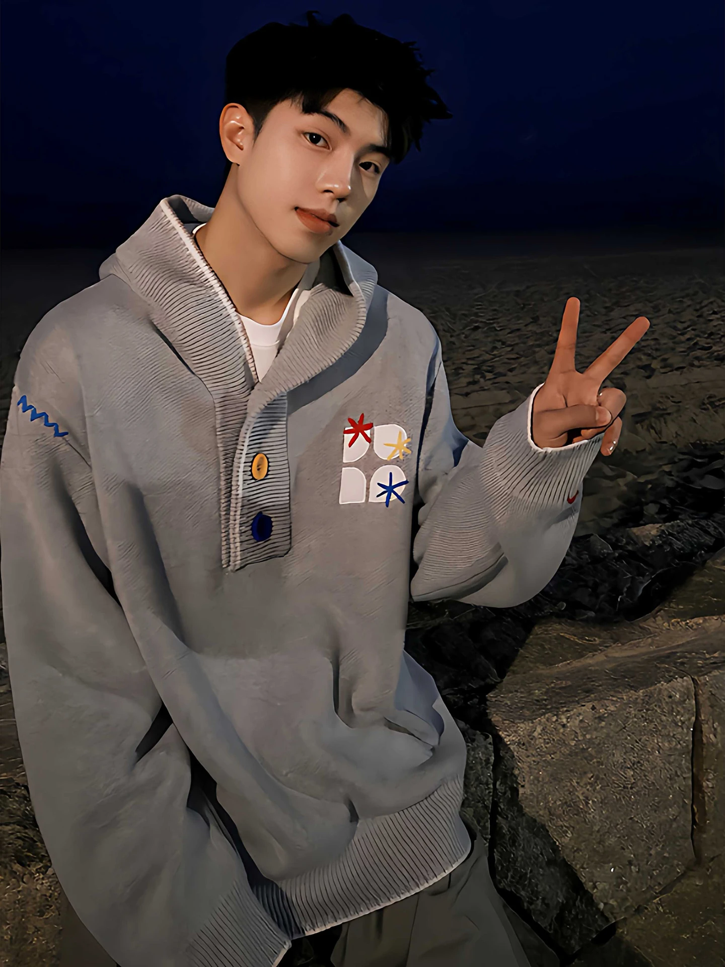 ルーズフィット フード付きニットウェア ジャケット メンズ カジュアルスタイル ティーンエイジャー フルジッパーデザイン 快適で通気性のあるソフトアクリル生地