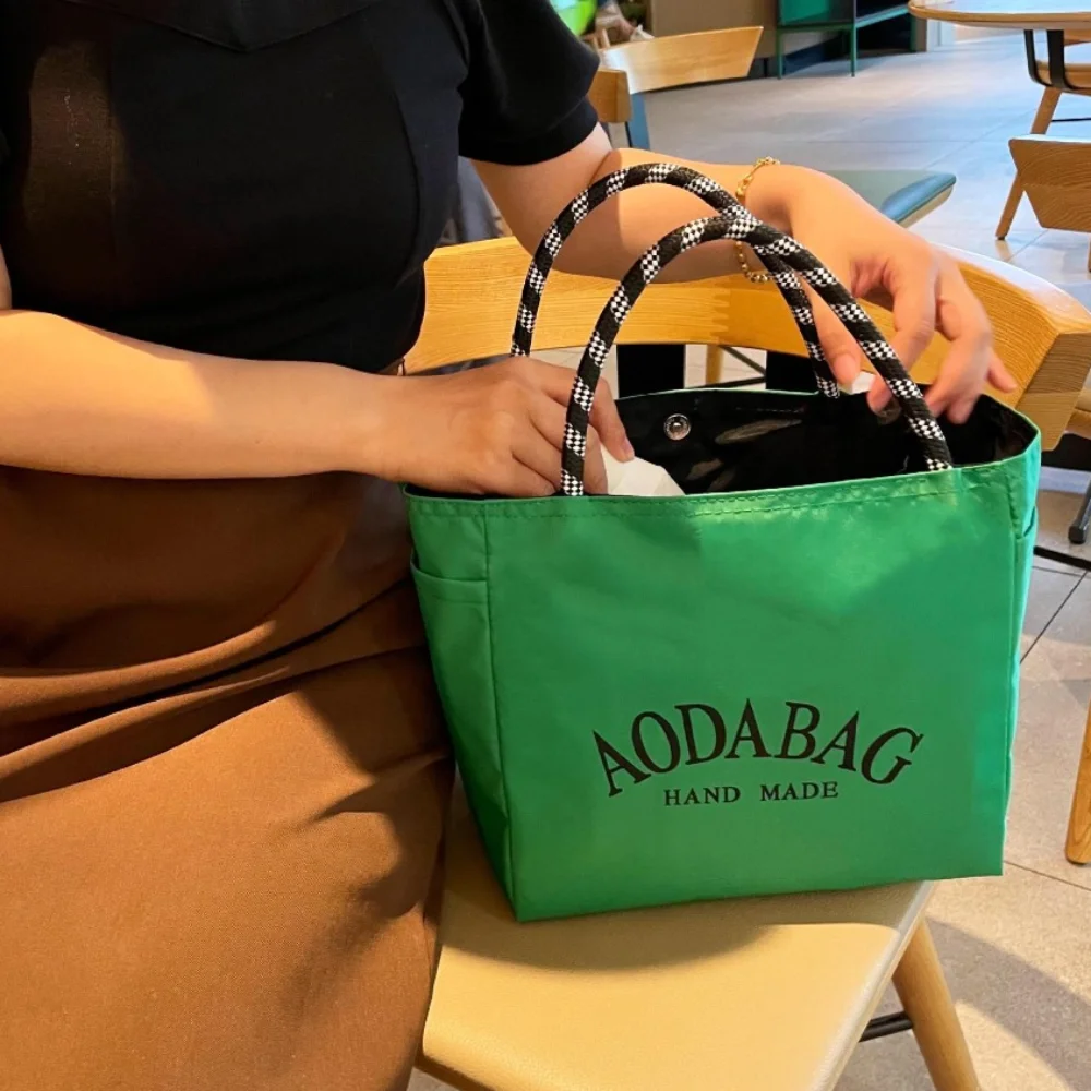 

Portable Multifunctional Letter Handbag Umbrella Fabric Waterproof Mommy Bag Large Capacity Contrast Color Lunch Bag Mother