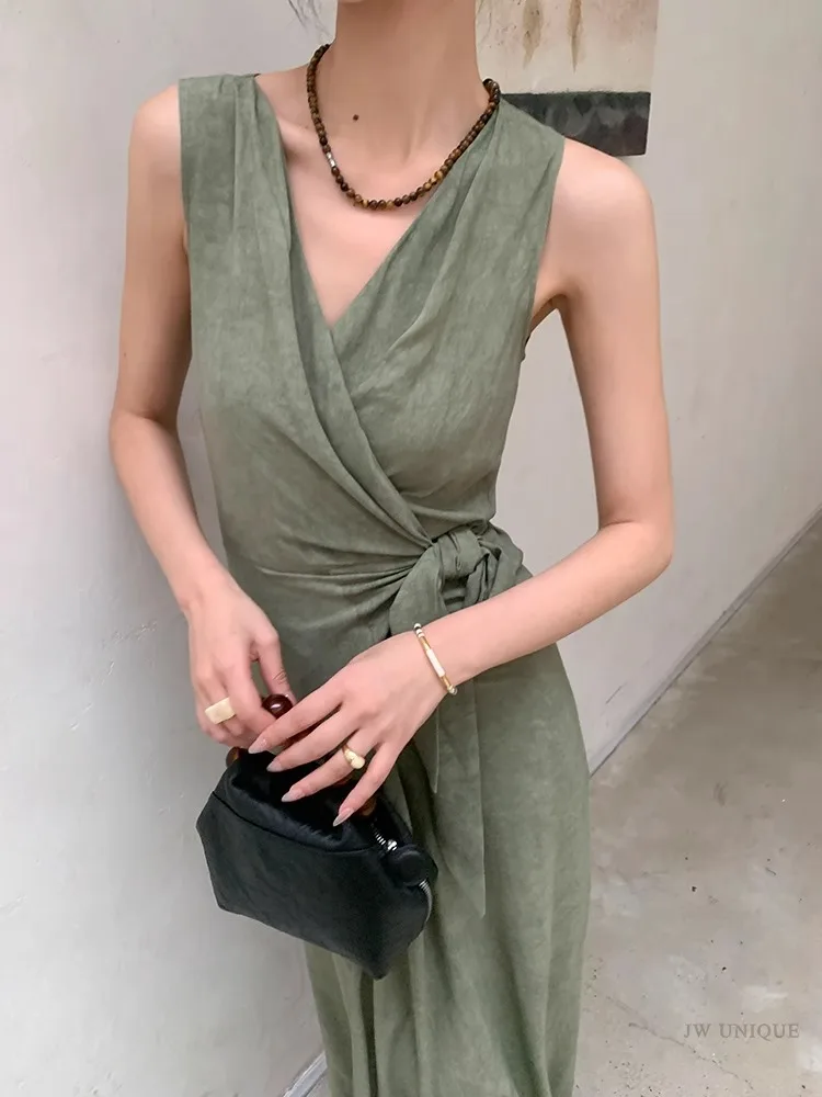 Vestido com decote em v feminino, sem mangas, slim fit, saia longa, gola enrolada, sobreposição, design verde, verão, novo, 2022