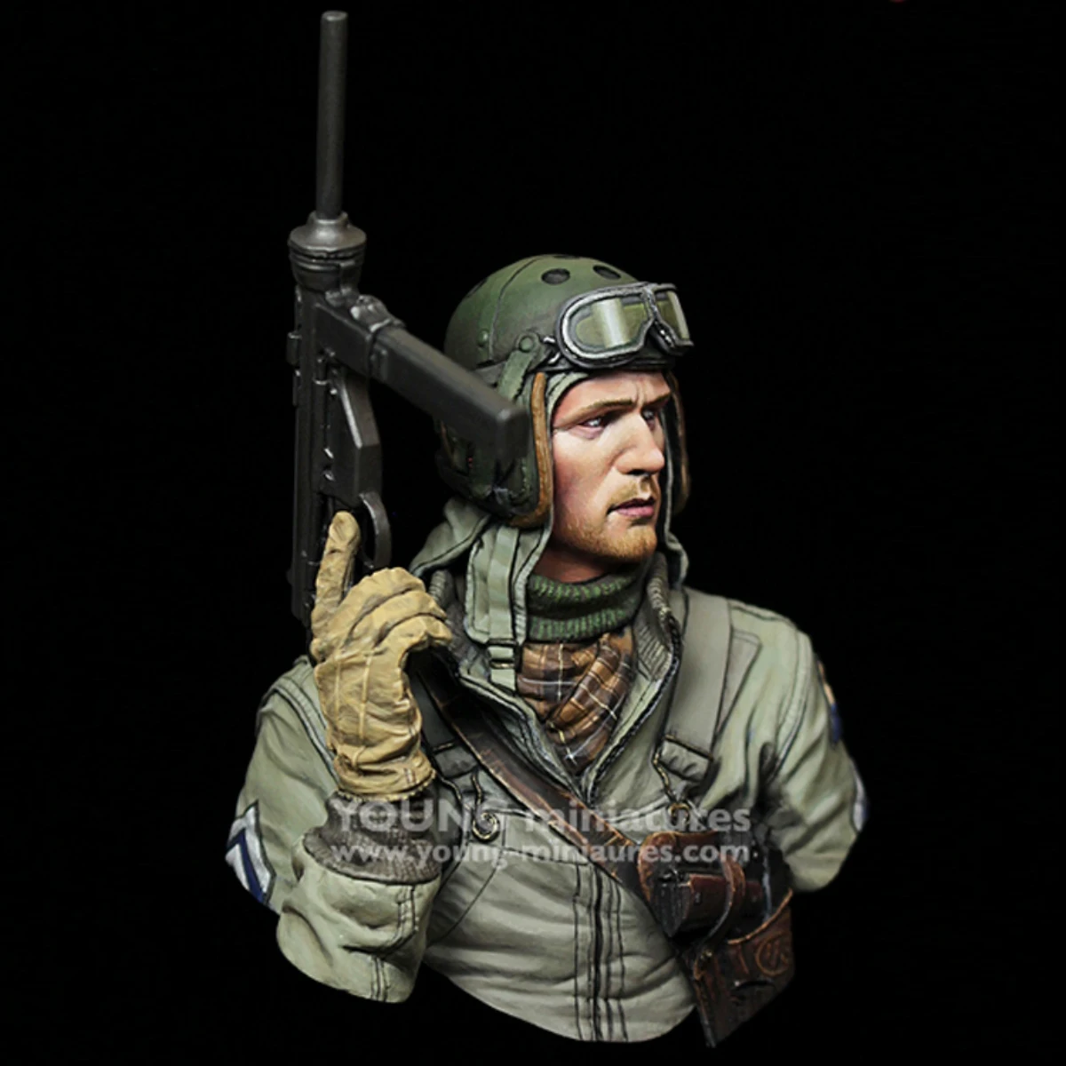 1/10 Resin Figure unpainted model Kit, military subject matter, bust of American tank Soldier, unassembled and unpainted GK