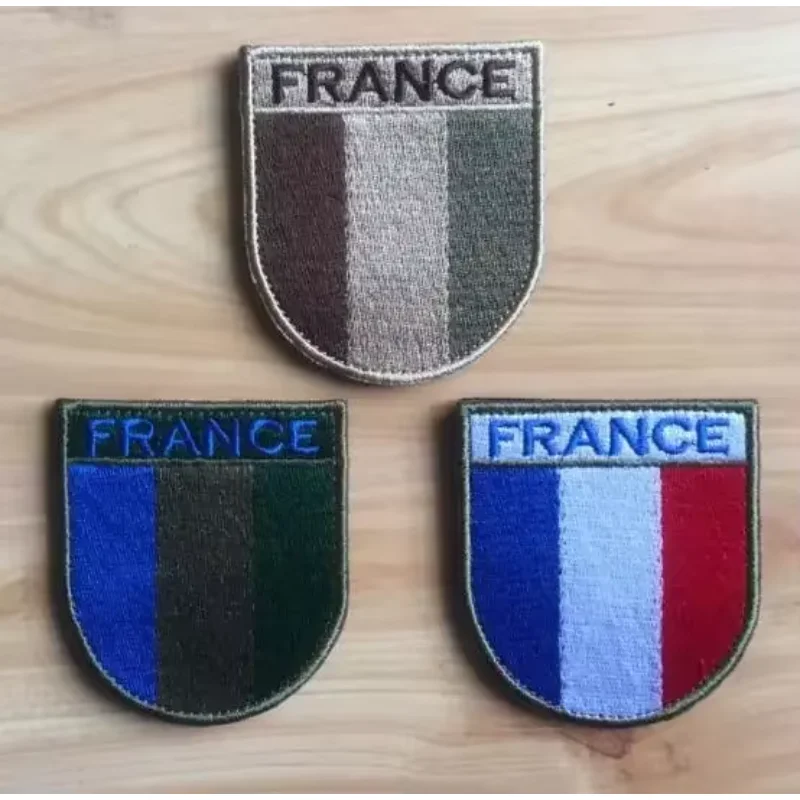 Colorful Stripes Embroidery Shield Patch France Italia Flag Emblem Hook&loop Style EIRE Arm Badge Österreich German Coat of Arms