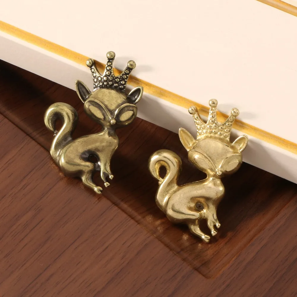 Brass Crowned Fox Cabinet Knob Animal Drawer Pull Decorative Furniture Handle for Dresser Wardrobe Cupboard