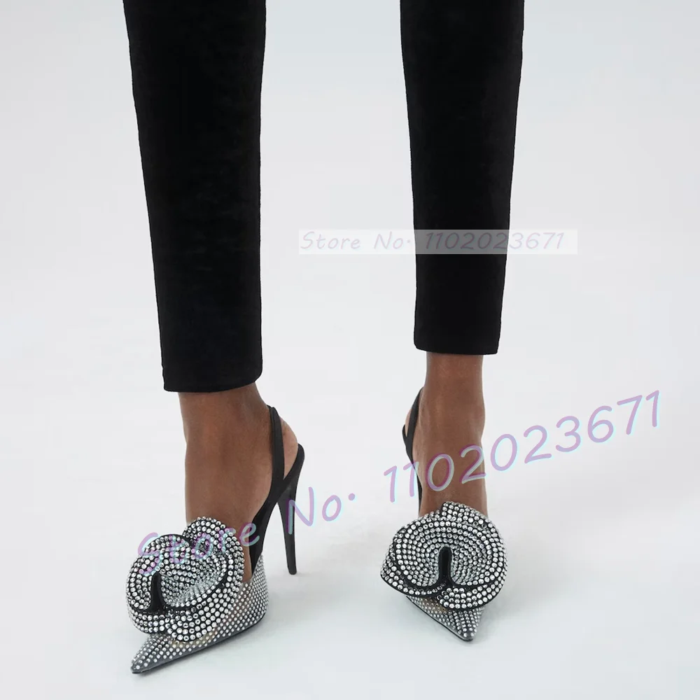 Pointy Rhinestone kwiat sandały z pcw kobiety Slingback przezroczyste wysokie sandały na obcasie letnie Runway kobiece luksusowe buty i zabawy