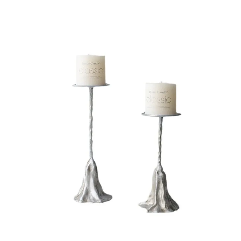 

Nordic simple modern light luxury geometric art candlestick ornament model room hotel restaurant living room table decoration